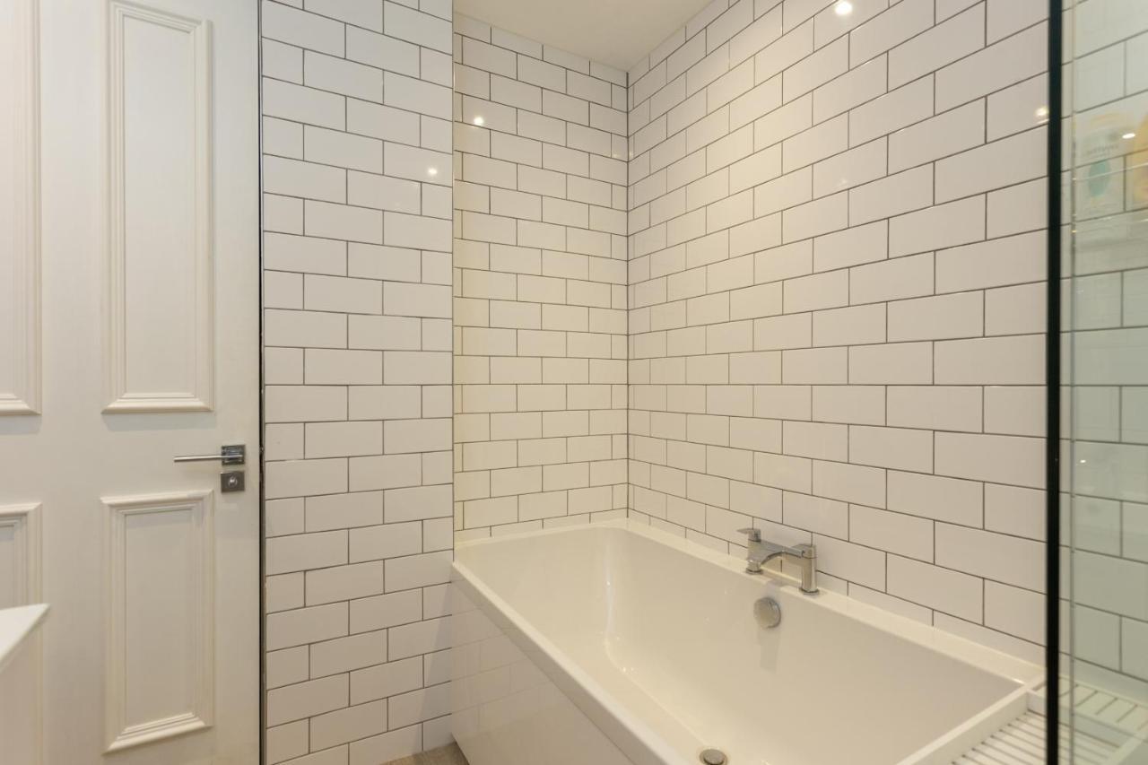 Royal 2Bed Apartment City Center Edinburgh Dış mekan fotoğraf